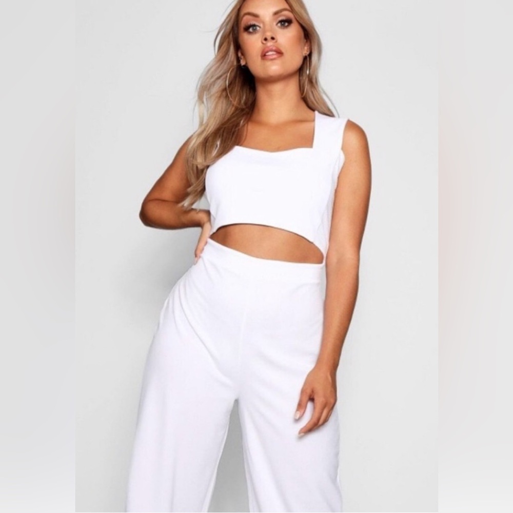 Boohoo jump layout size 14 (Cart G-111)